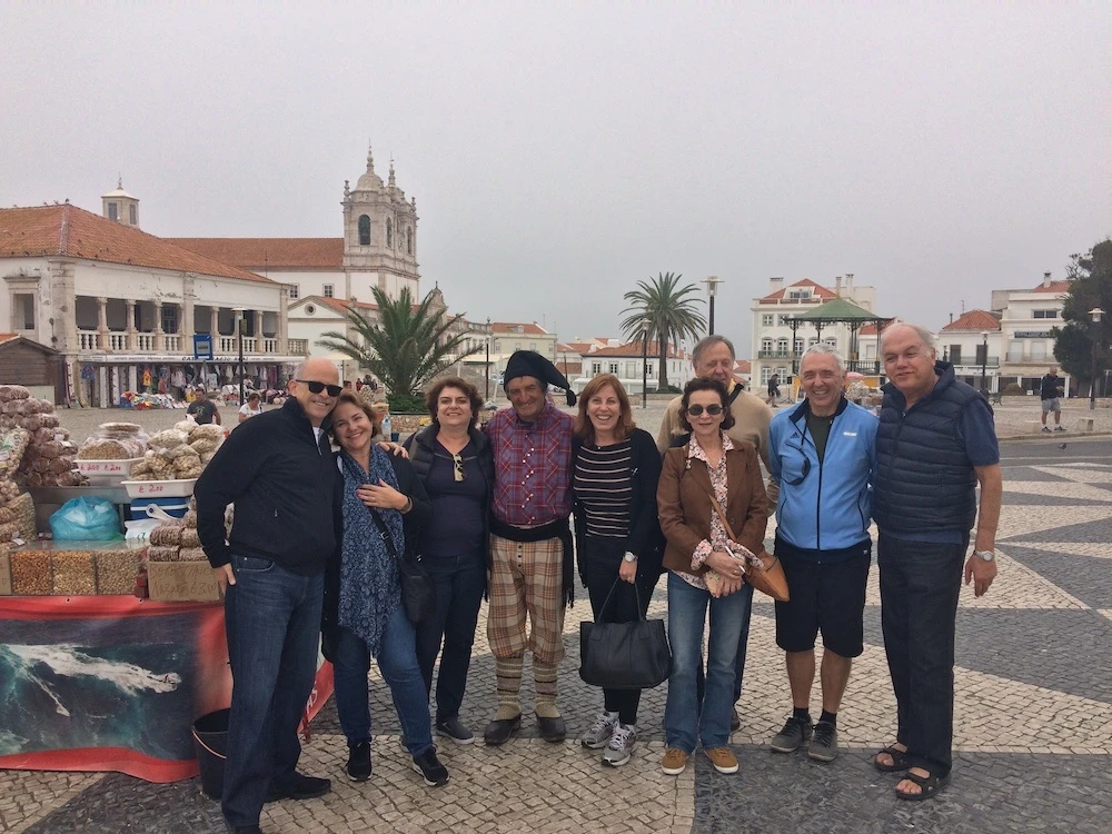 Sitio in Nazare with fisherman